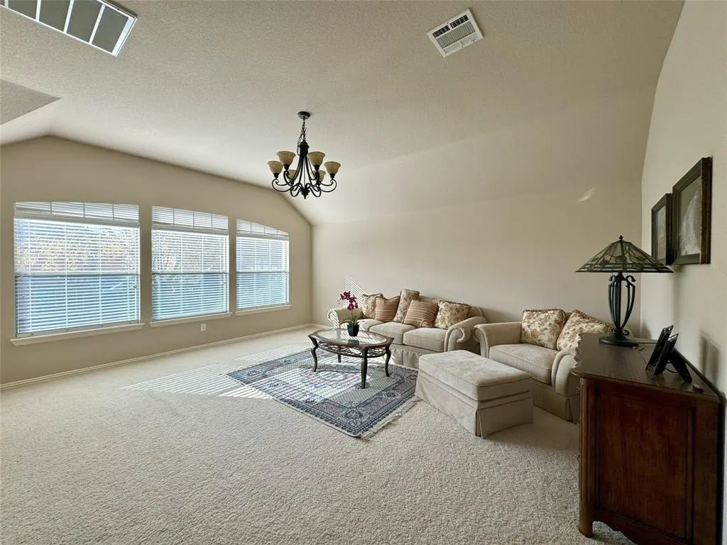 11821 Chaucer Drive