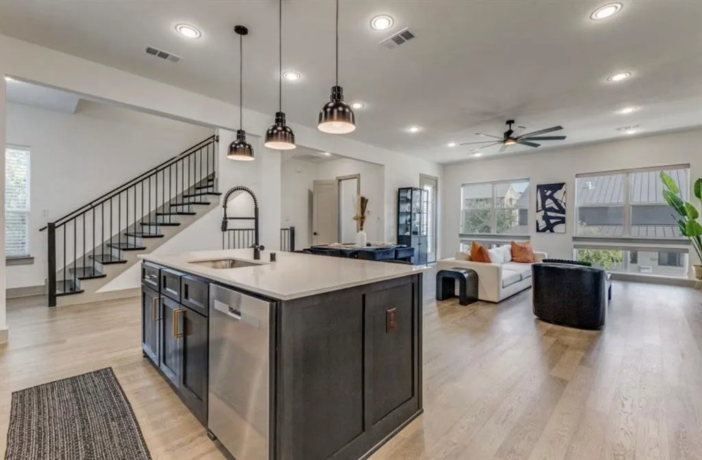 2649 La Altura Lane