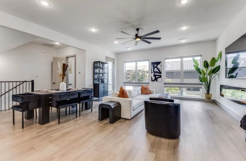 2649 La Altura Lane