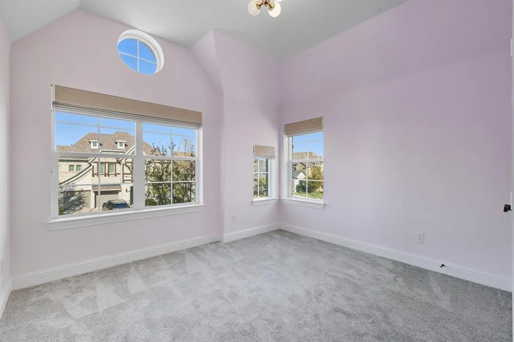 4815 Saguaro Ridge
