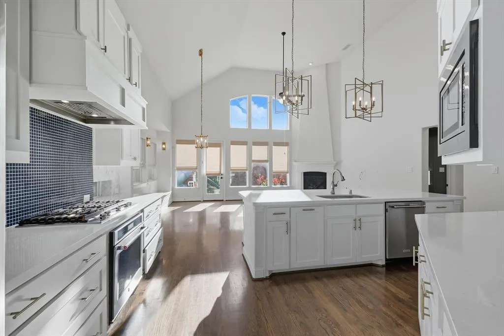 4815 Saguaro Ridge