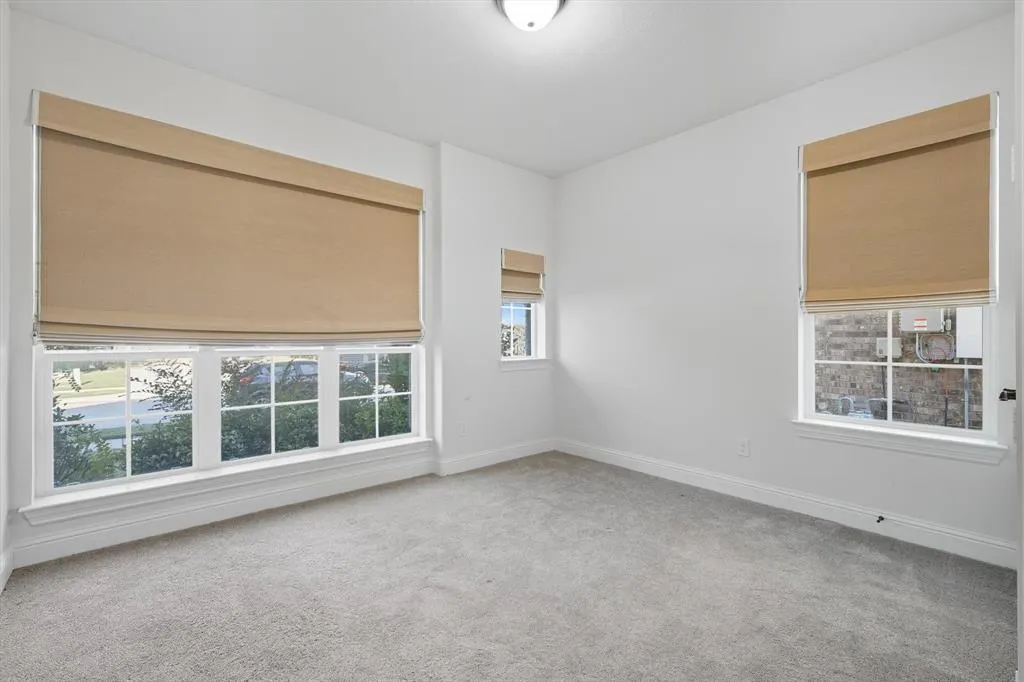 4815 Saguaro Ridge