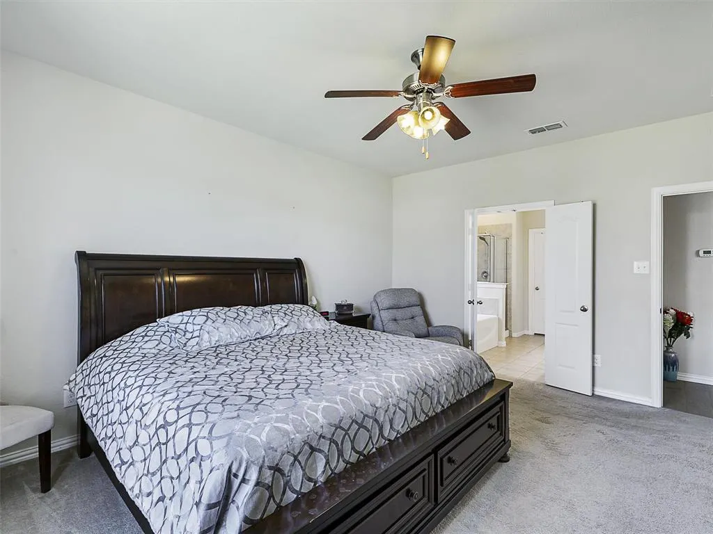 2613 Sunstar Drive