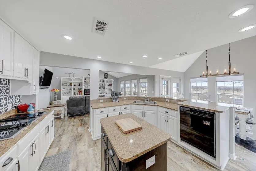 6202 Private Road 902, #.