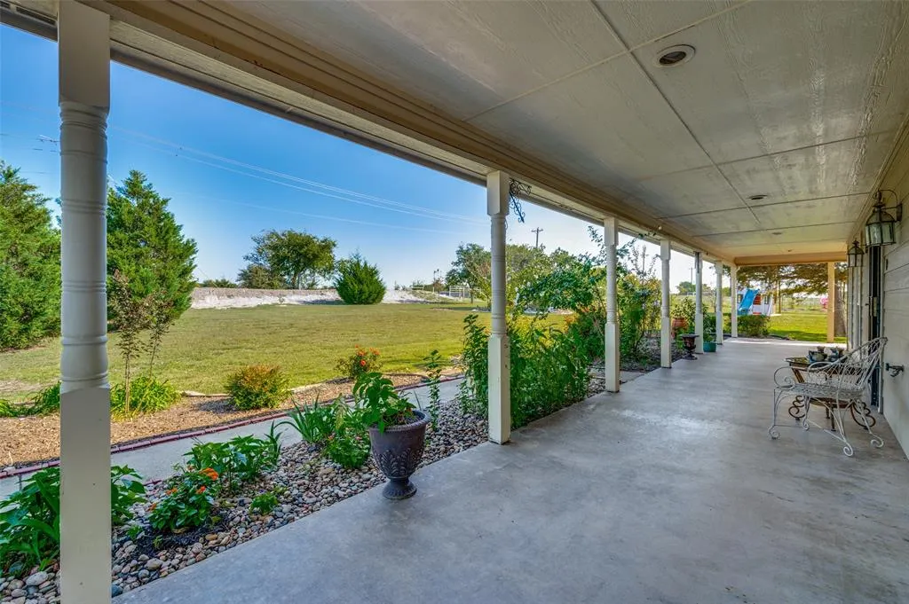 7889 County Road 134