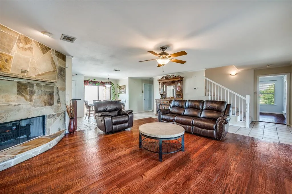 7889 County Road 134