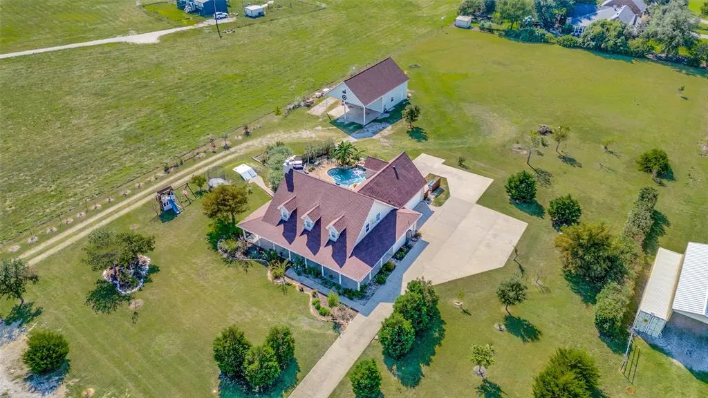 7889 County Road 134