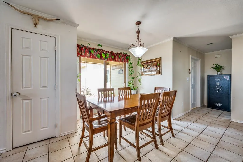7889 County Road 134