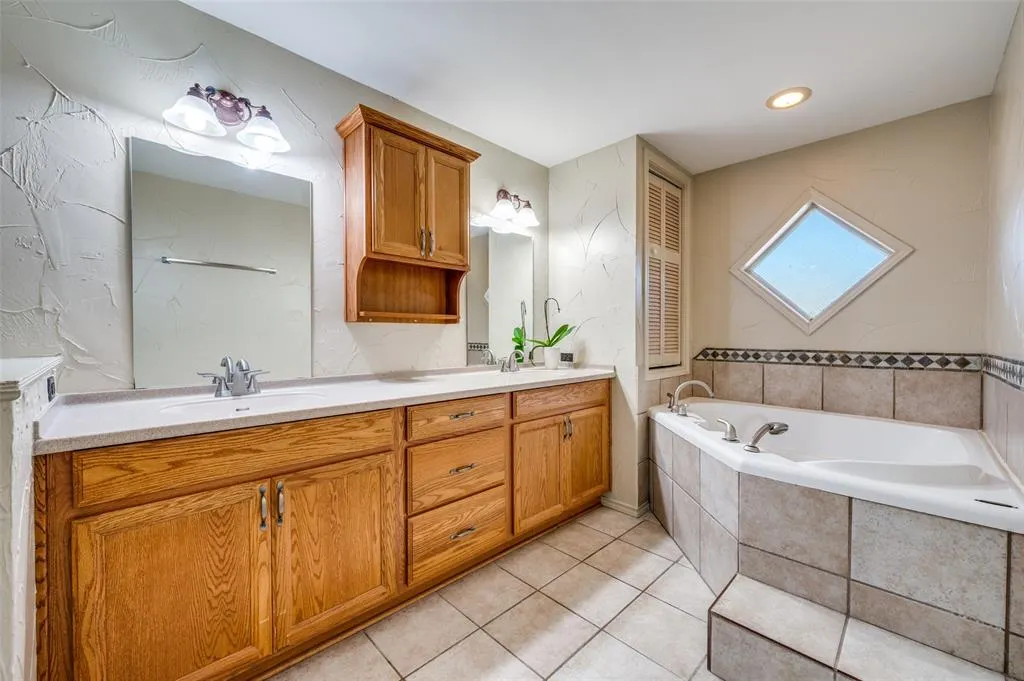 7889 County Road 134