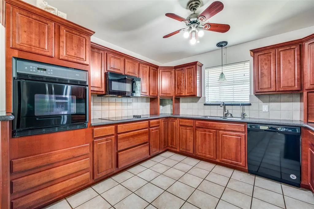 7889 County Road 134