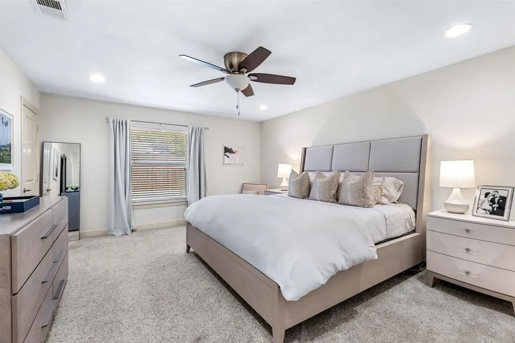 3965 Crown Shore Drive