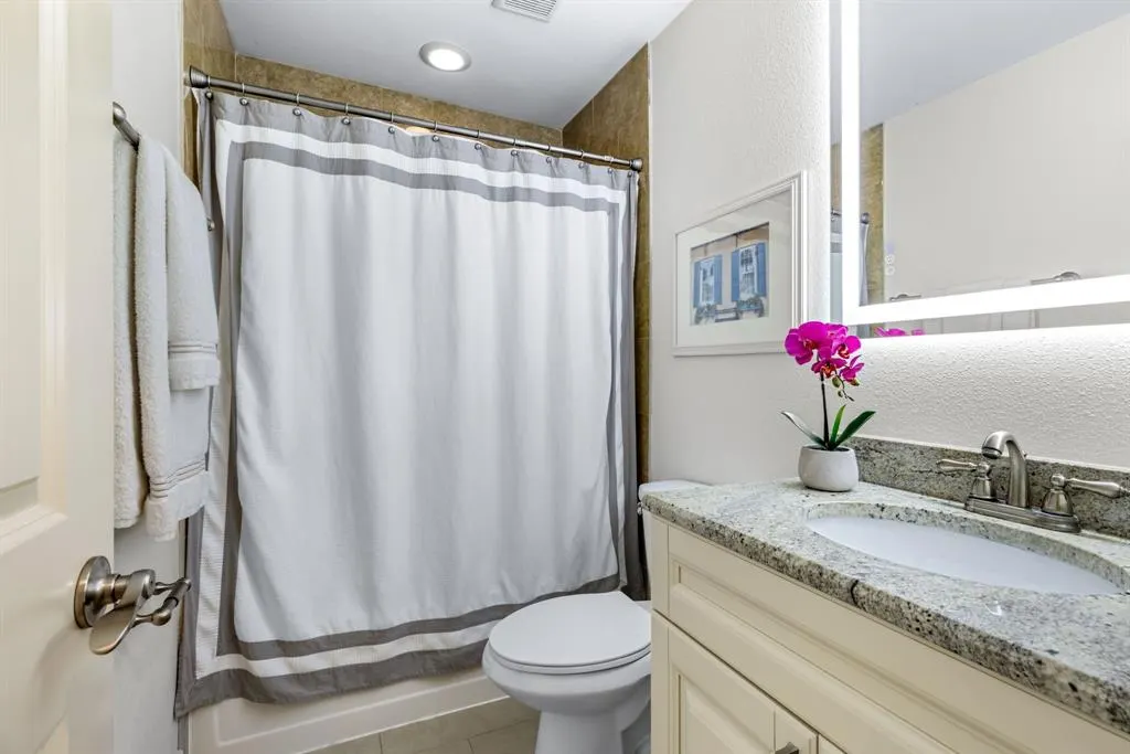 3965 Crown Shore Drive