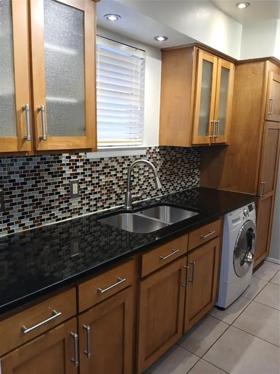 10536 Stone Canyon Road, #216