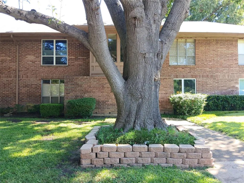 10536 Stone Canyon Road, #216