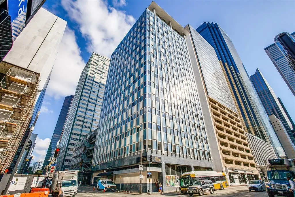 1505 Elm Street, #1603