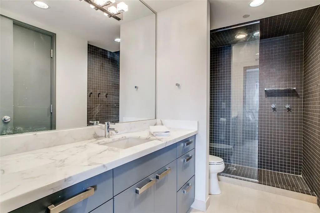 1505 Elm Street, #1603