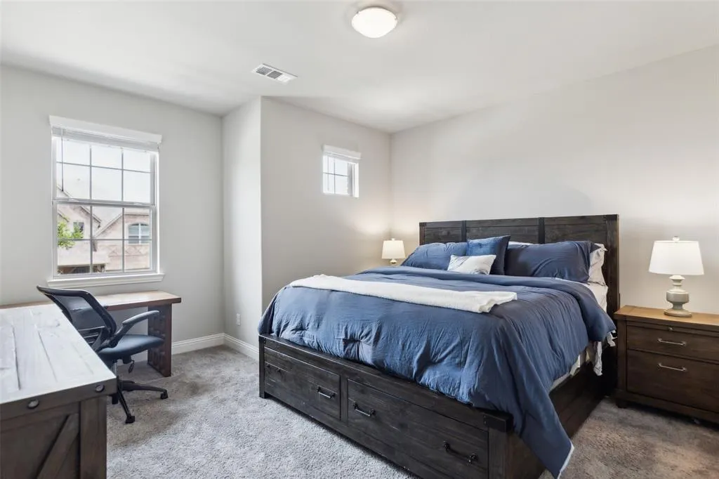 5909 Horsetail Drive