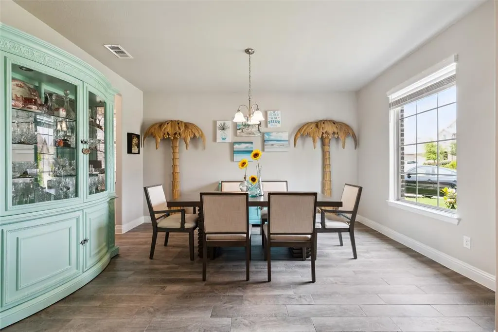 5909 Horsetail Drive