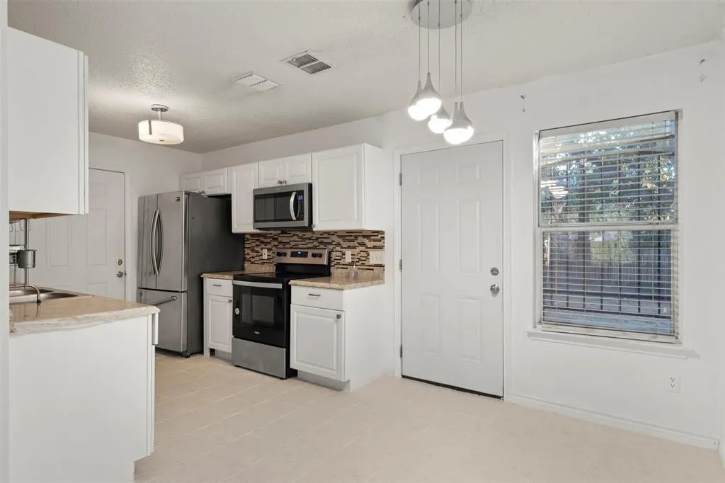 2444 Chinkapin Way