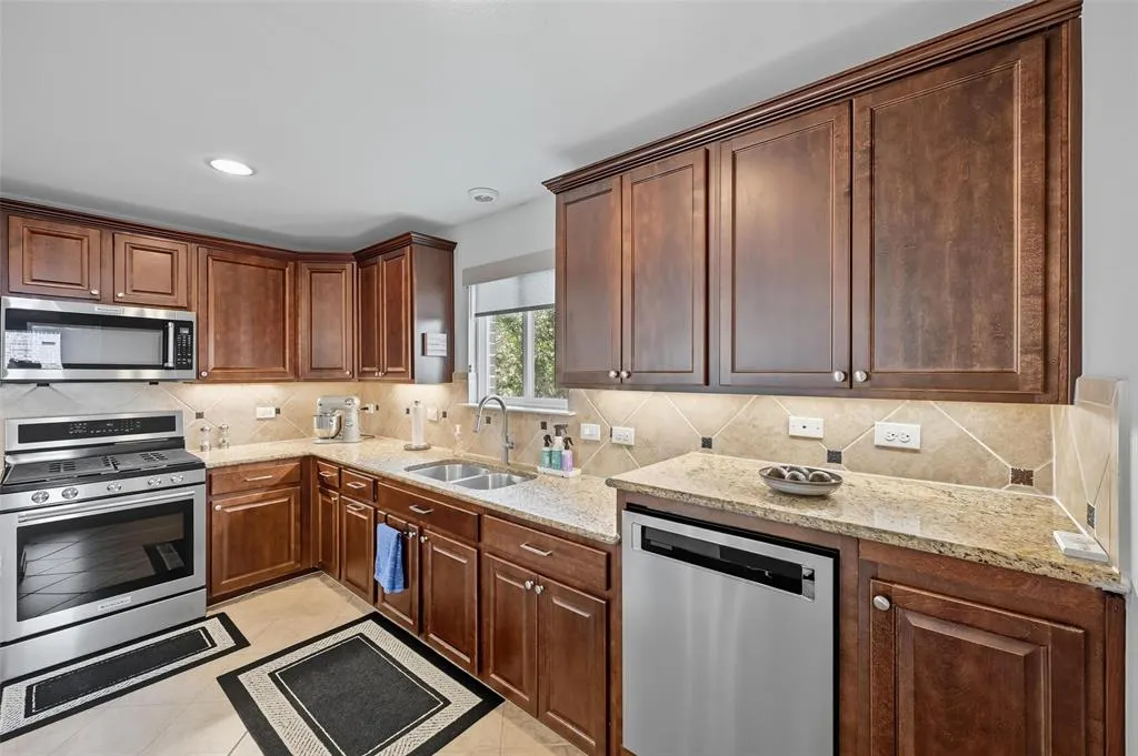 2246 Beachfront Drive