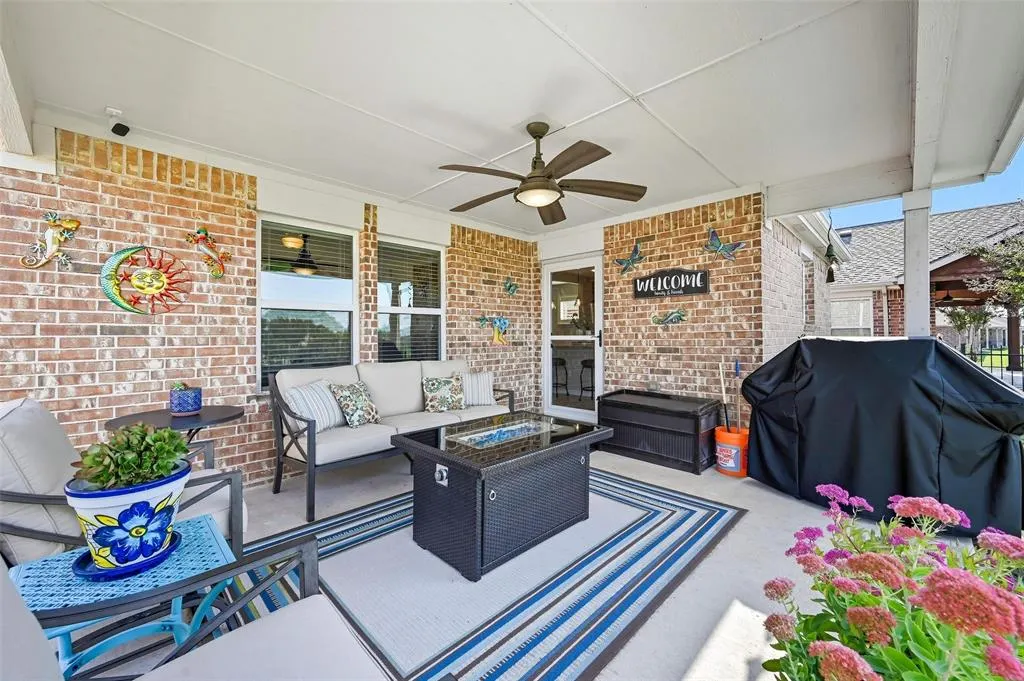 2246 Beachfront Drive