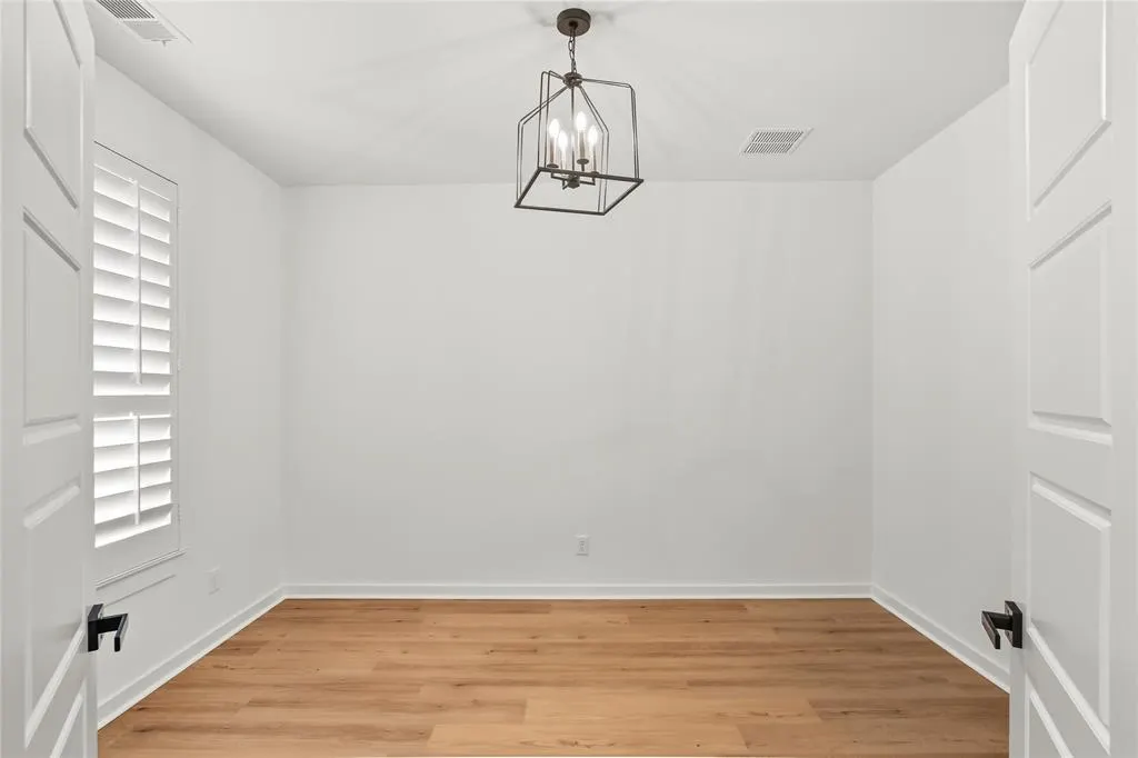 809 Overton Avenue