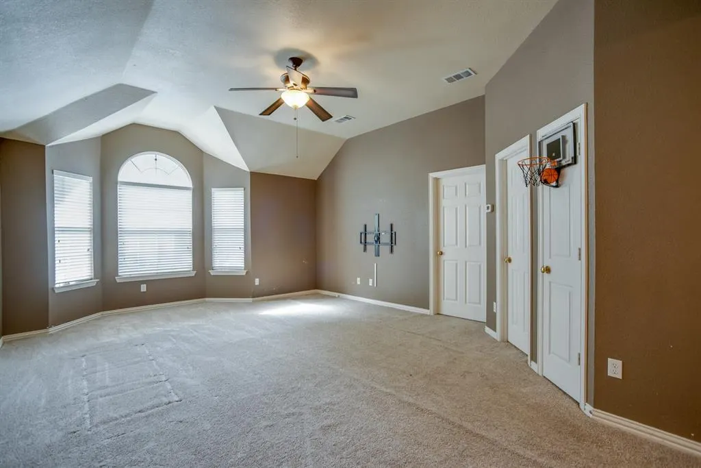 3316 Shady Valley Road