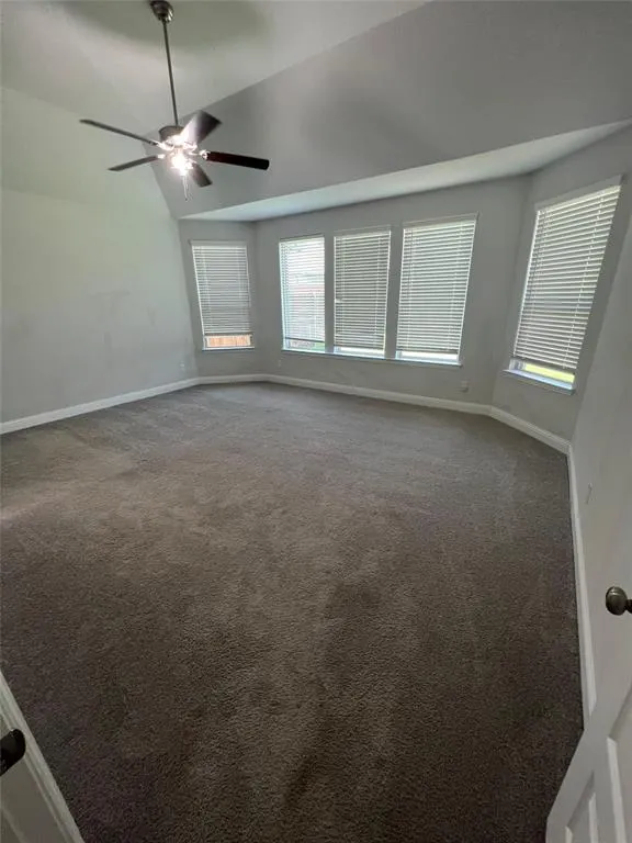 1624 Bluebonnet Lane