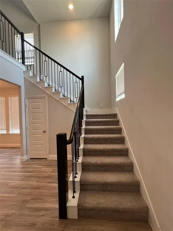 1624 Bluebonnet Lane