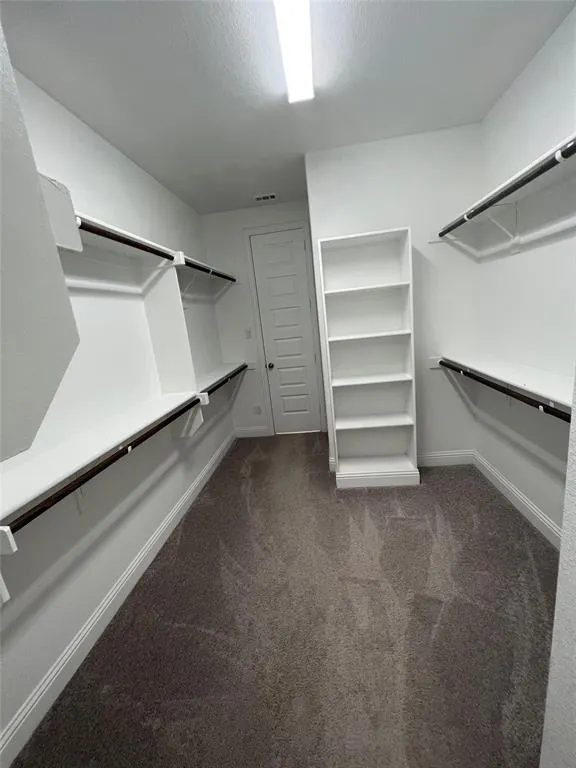 1624 Bluebonnet Lane