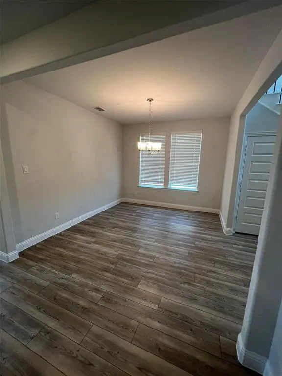 1624 Bluebonnet Lane