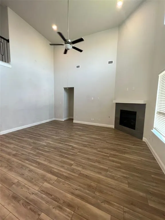 1624 Bluebonnet Lane