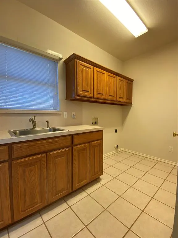 4763 Red Oak Circle