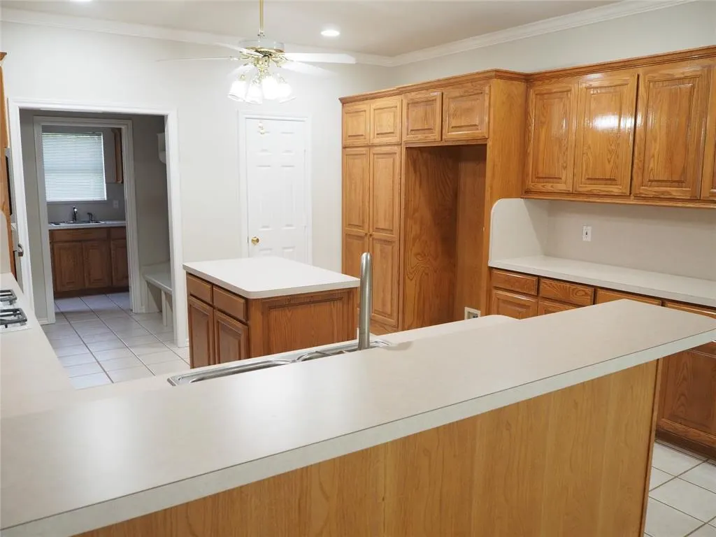 4763 Red Oak Circle