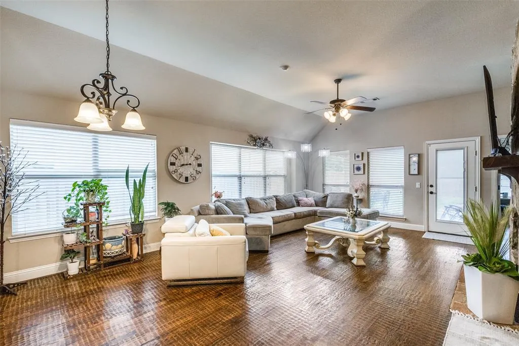 1105 Haskell Drive