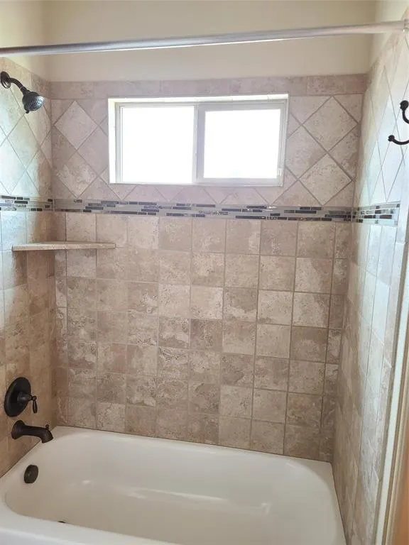 2282 Kittyhawk Drive