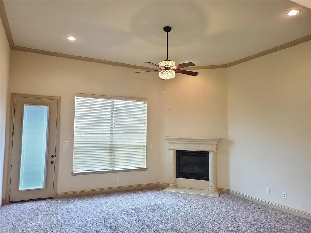 2282 Kittyhawk Drive