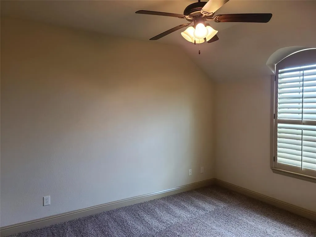 2282 Kittyhawk Drive