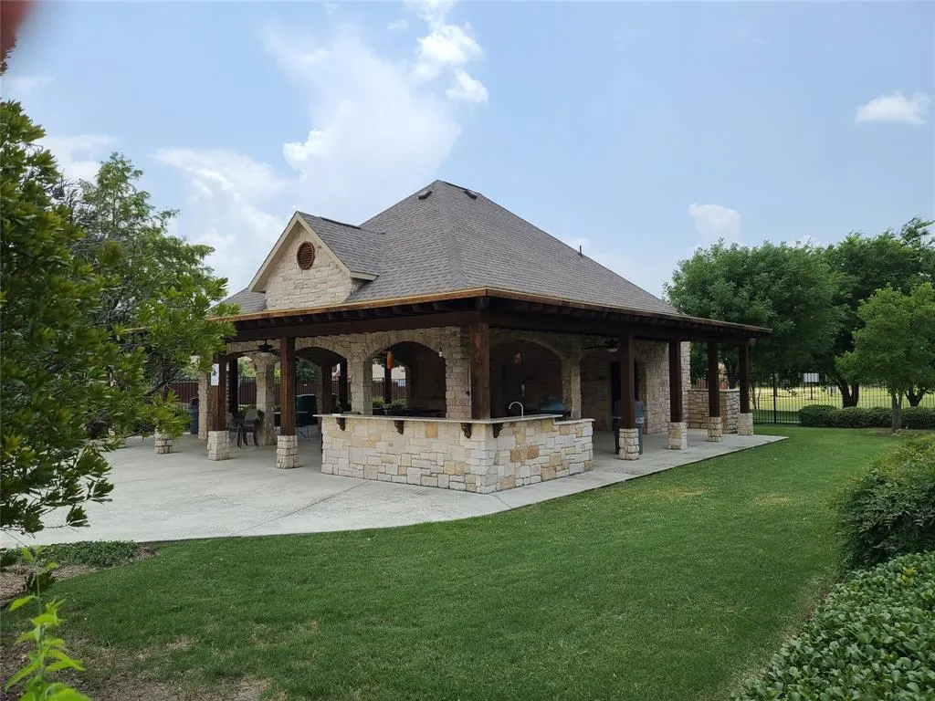 2282 Kittyhawk Drive