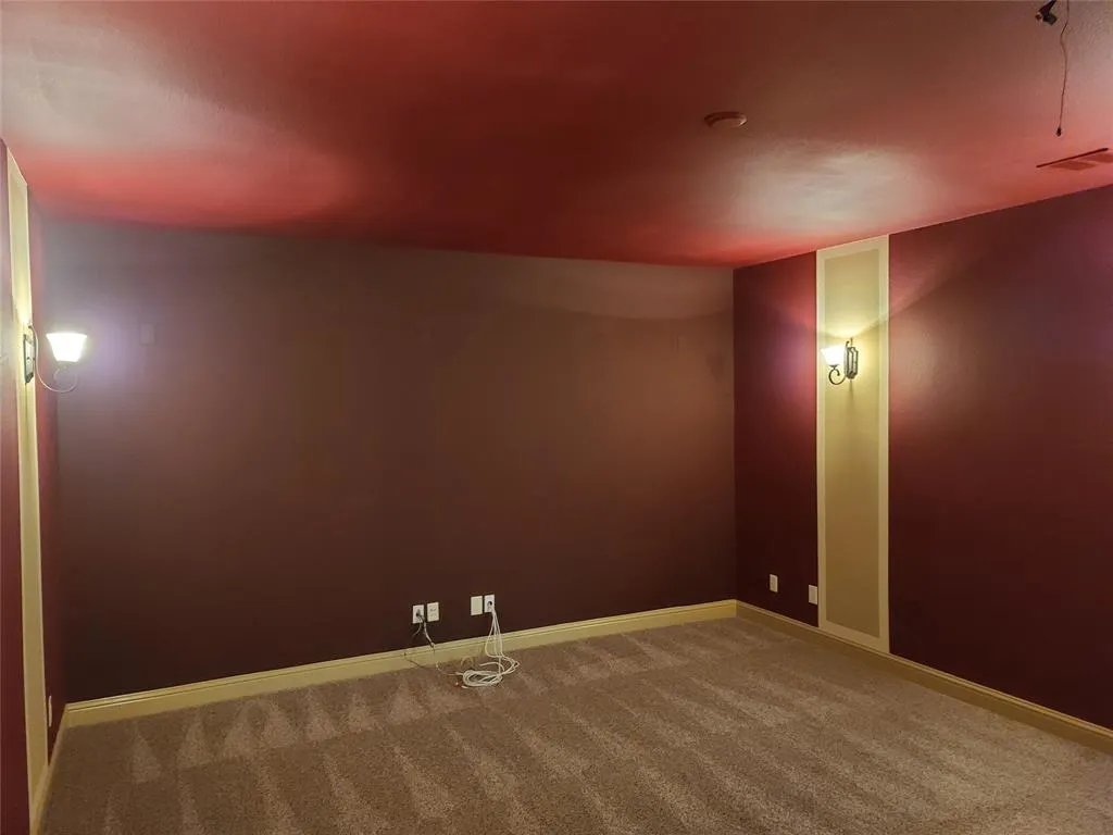 2282 Kittyhawk Drive