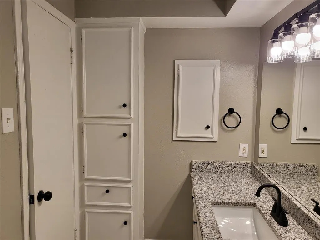 14706 Overview Drive