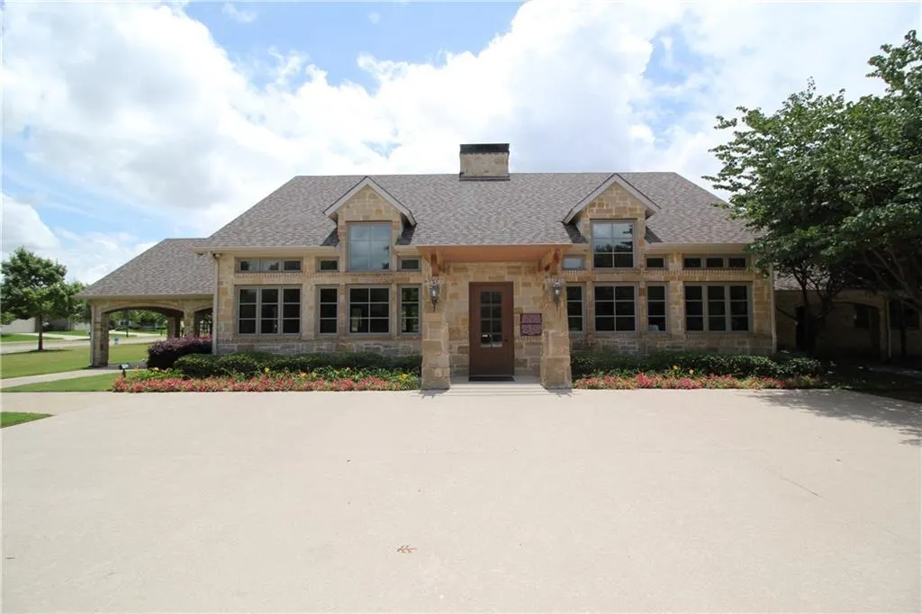 2412 Eppright Drive