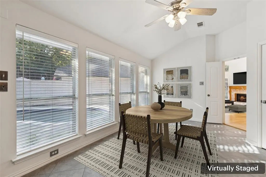 1404 Waterside Drive