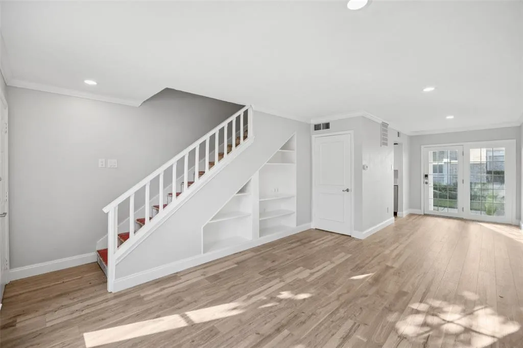 5881 Preston View Boulevard, #131