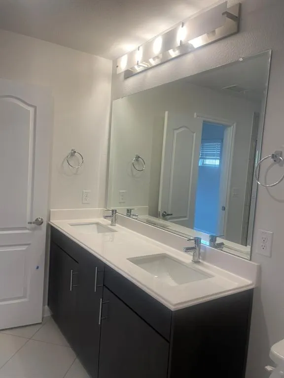 1139 Saddle Ridge Drive