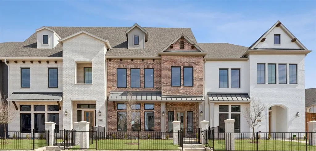 4398 Corn Husk Drive
