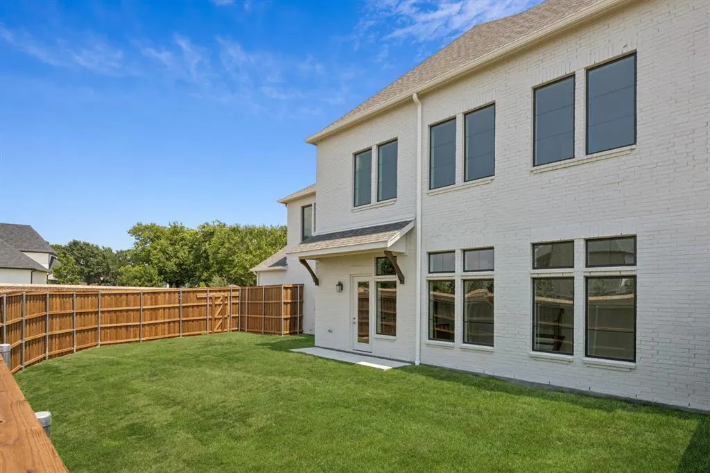 4398 Corn Husk Drive