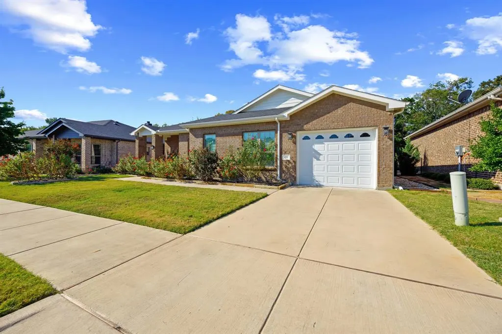 829 Hearthside Way