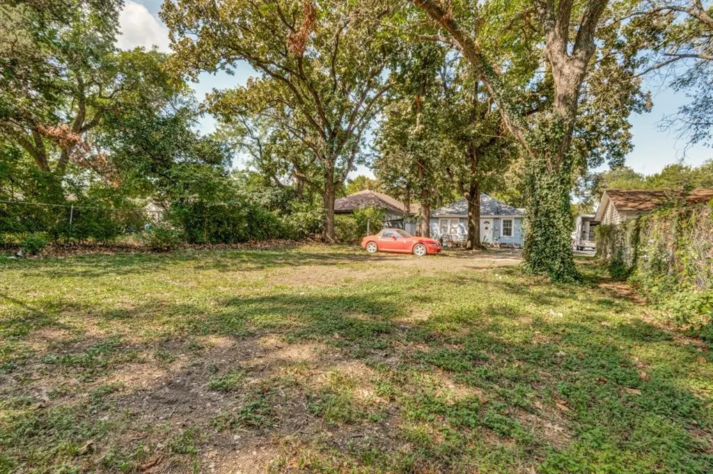 1126 S Oak Cliff Boulevard