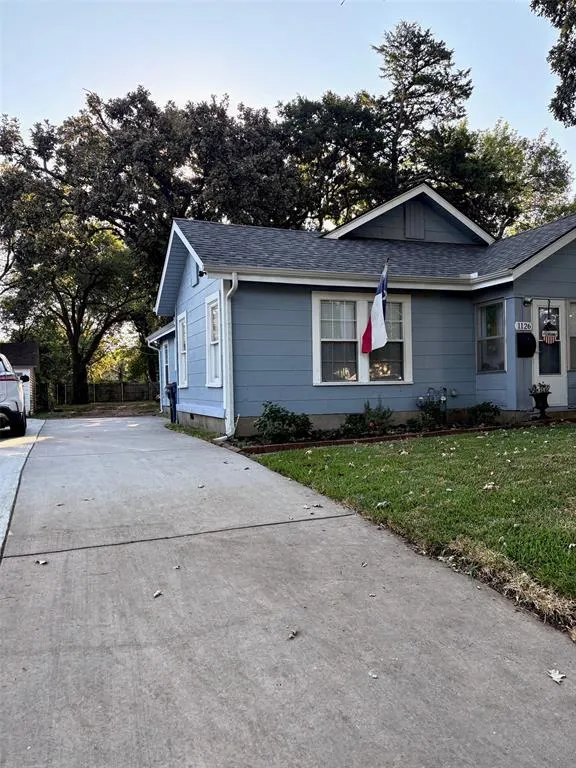 1126 S Oak Cliff Boulevard
